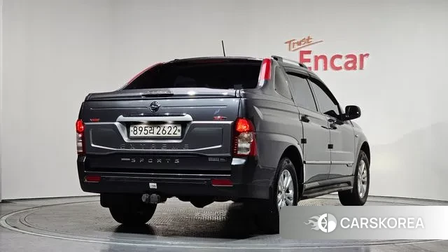 Ssangyong The New Korando Sports 2018 Серый из Кореи