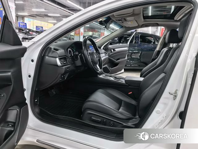 Honda Accord 2021 Белый из Китая