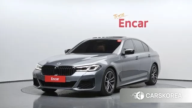 BMW 5 Series (G30) 2022 Серый из Кореи