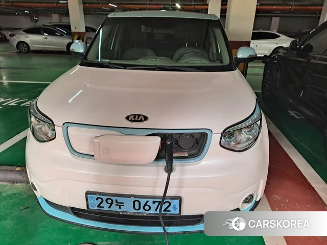 Kia Soul EV 2018 Белый из Кореи