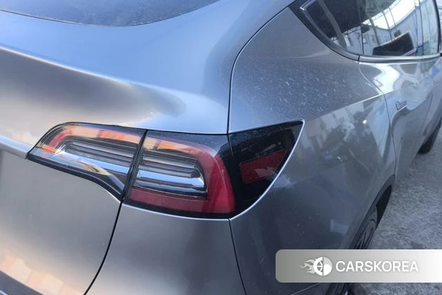 Tesla Model Y 2021 Черный из Китая