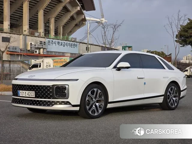 Hyundai Grandeur Hybrid (GN7) 2024 Белый из Кореи