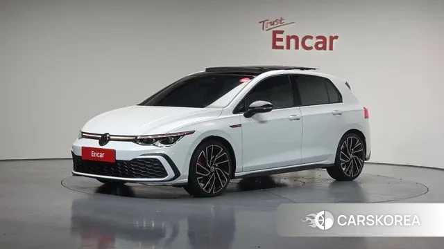 Volkswagen Golf 8th Generation 2022 Белый из Кореи