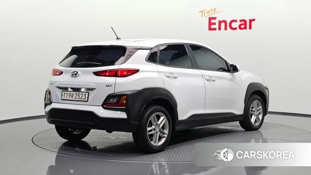 Hyundai Kona 2019 Белый из Кореи