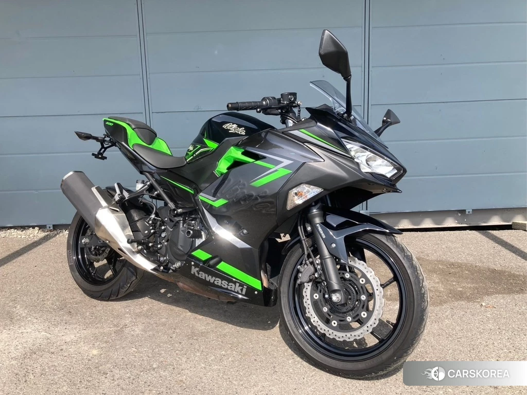 Проданный Kawasaki Ninja 400-2 2019 из Японии, фото 2
