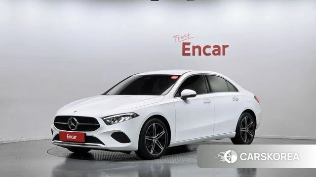 Mercedes-Benz A-Class W177 2024 Белый из Кореи