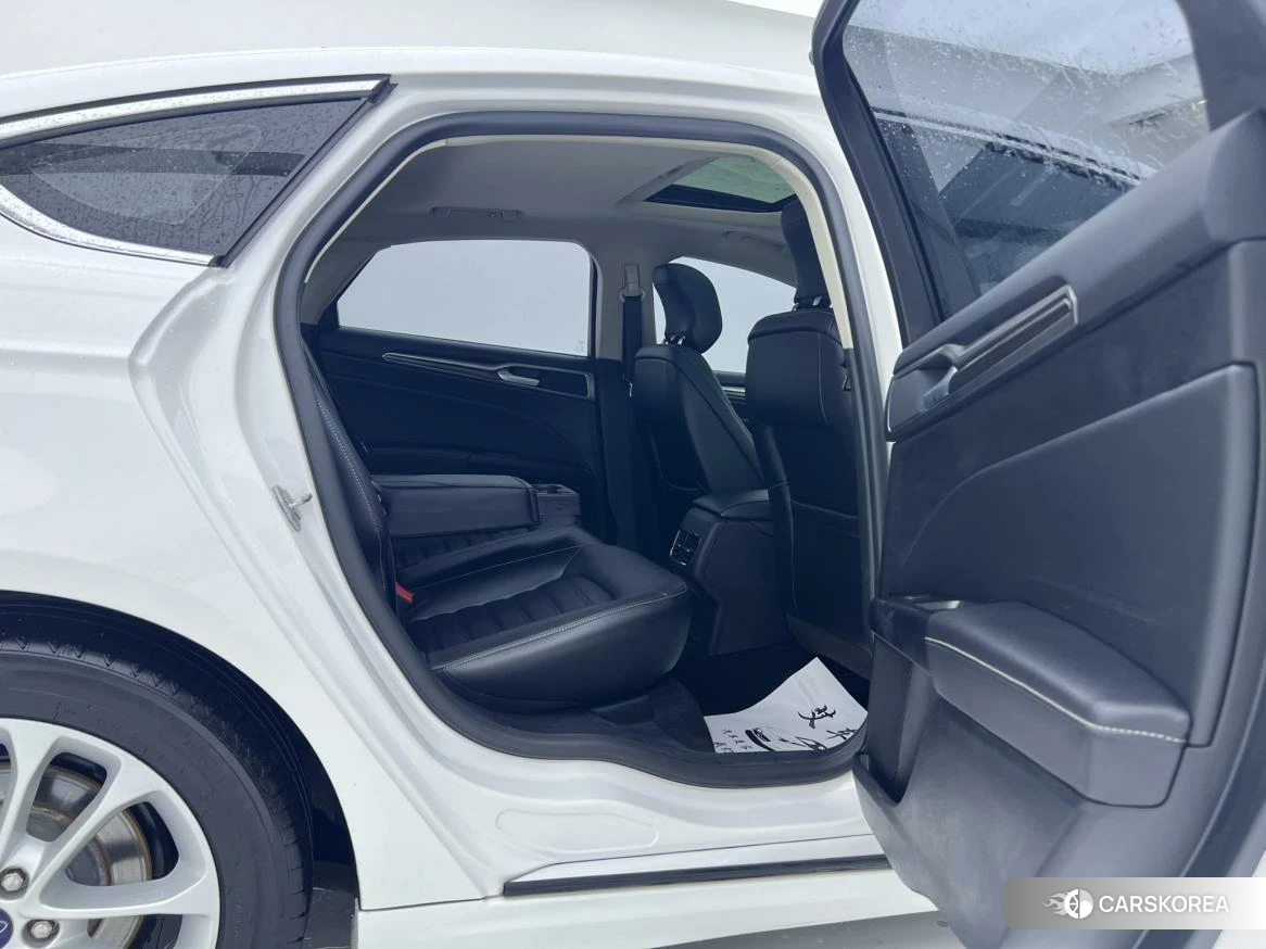 Ford Mondeo 2020 Белый из Китая