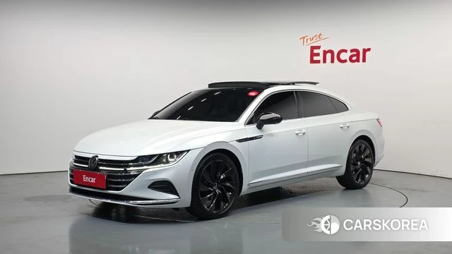Volkswagen Arteon 2023 Белый из Кореи