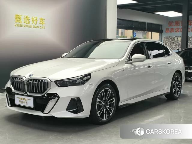 BMW 5 series 2024 Белый из Китая