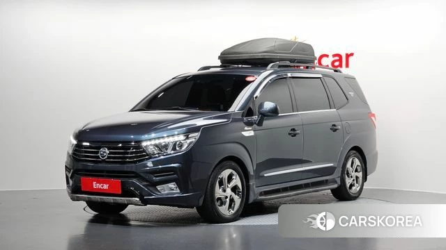 Ssangyong Korando Turismo 2019 Серый из Кореи