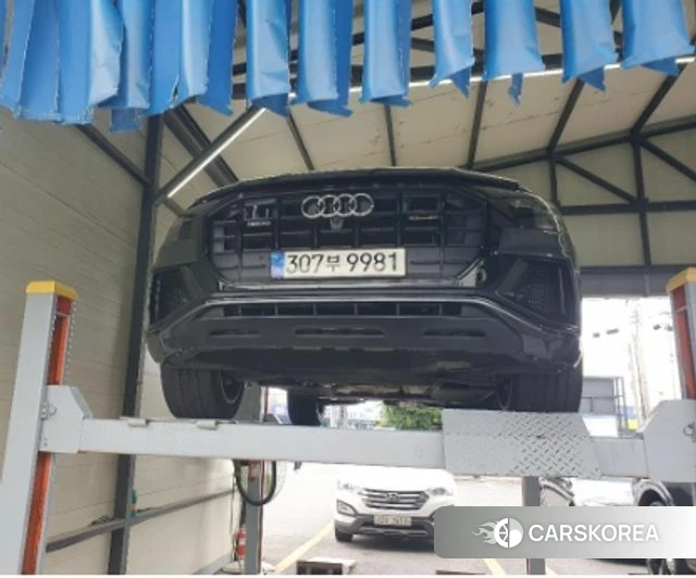 Audi Q8 (4M) 2021 Серый из Кореи