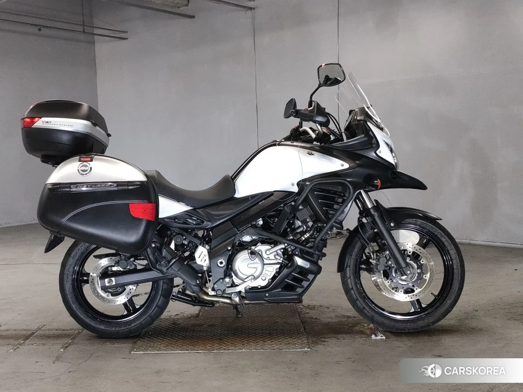 Проданный Suzuki V-STROM 650 DL650 2013 из Японии