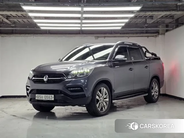 Ssangyong Rexton Sports 2020 Серый из Кореи