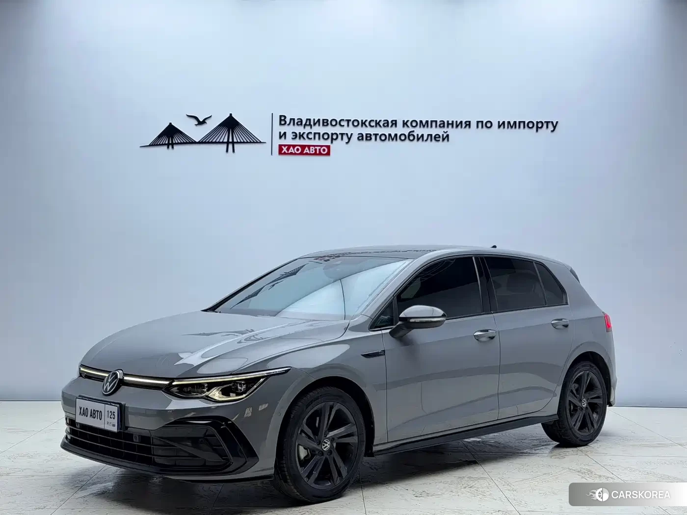 Volkswagen Golf 2023 Silver/gray из Китая, фото 2