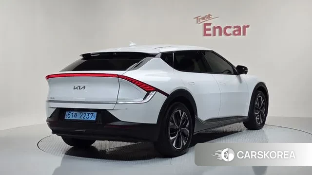 Kia EV6 2022 Белый из Кореи