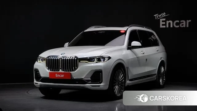 BMW X7 (G07) 2022 Белый из Кореи