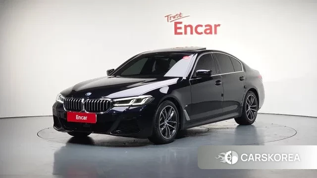 BMW 5 Series (G30) 2023 Черный из Кореи