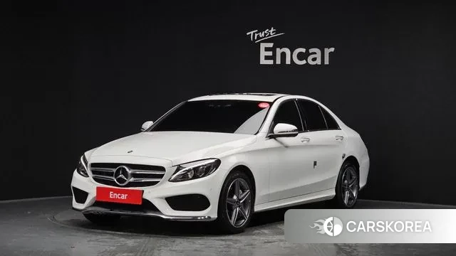 Mercedes-Benz C-Class W205 2018 Белый из Кореи