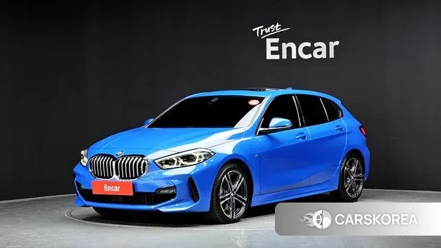 BMW 1 Series (F40) 2024 Синий из Кореи