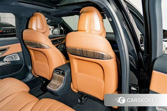 Mercedes-Benz E-class 2024 Черный из Китая