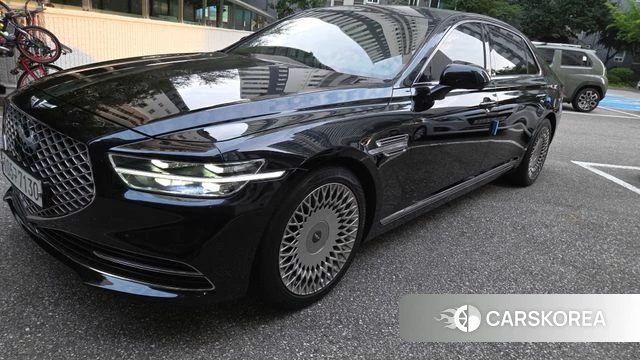 Genesis G90 2019 Черный из Кореи