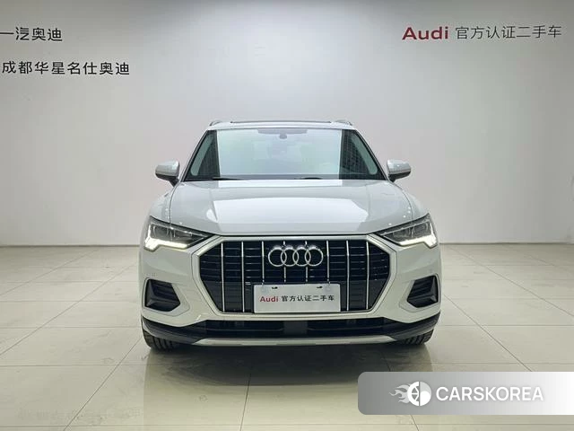 Audi Q3 2022 Белый из Китая