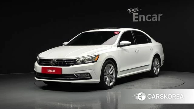 Volkswagen The New Passat 2018 Белый из Кореи