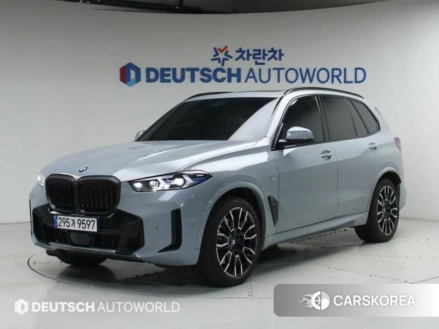 BMW X5 (G05) 2025 Светло-серебряный цвет из Кореи