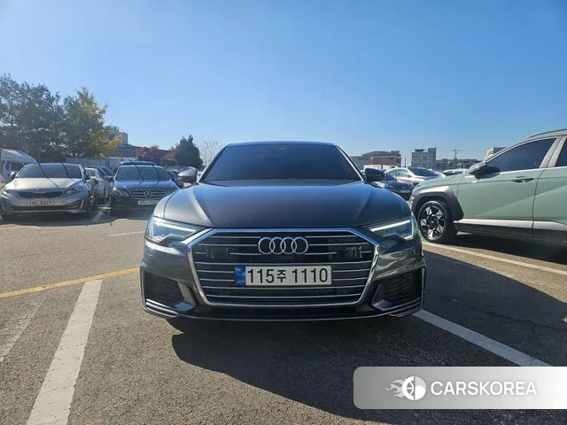 Audi A6 (C8) 2022 Серый из Кореи