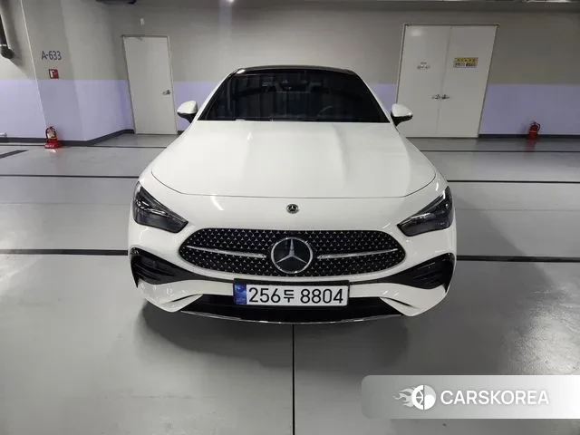 Mercedes-Benz CLE-Class C236 2025 Белый из Кореи