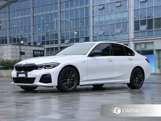 BMW 3 series 2022 Белый из Китая