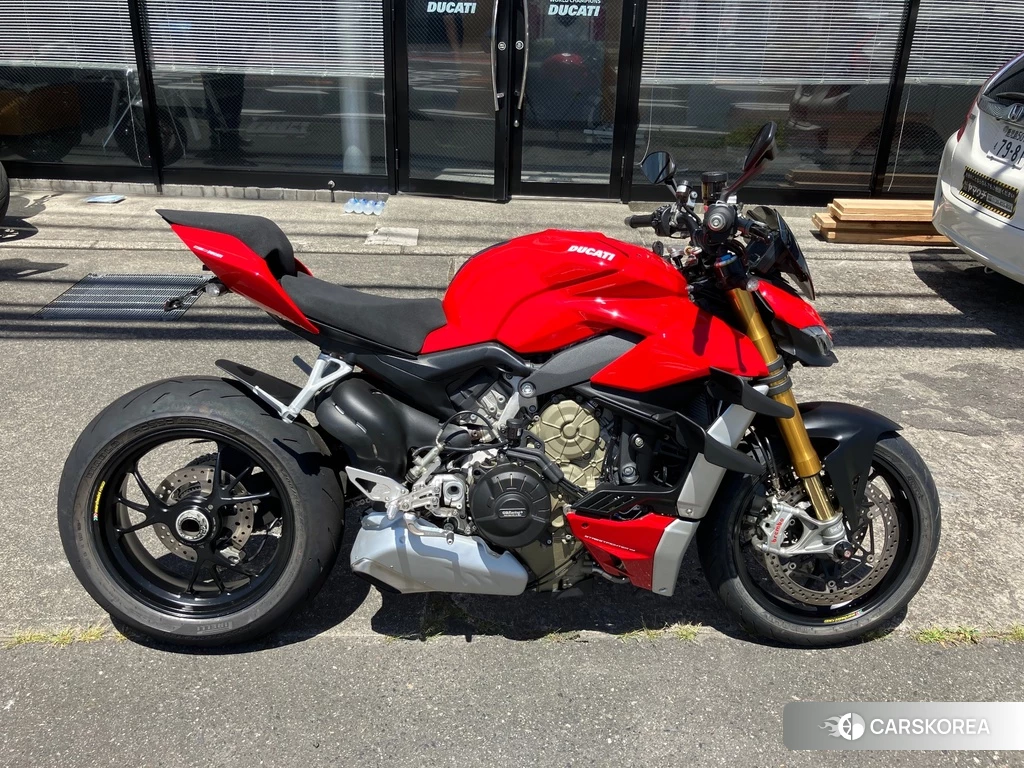 Проданный Ducati STREETFIGHTER V4 S 2020 из Японии, фото 2