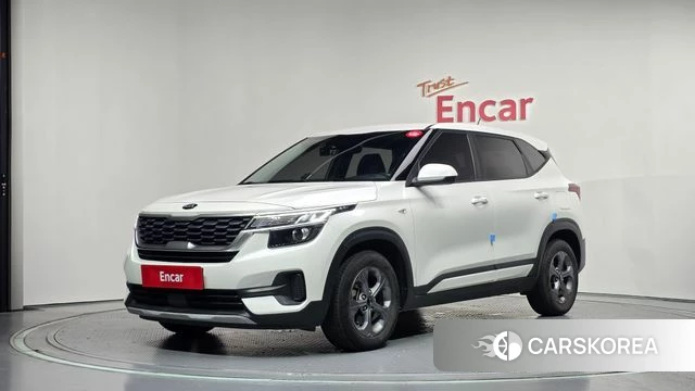 Kia Seltos 2021 Белый из Кореи