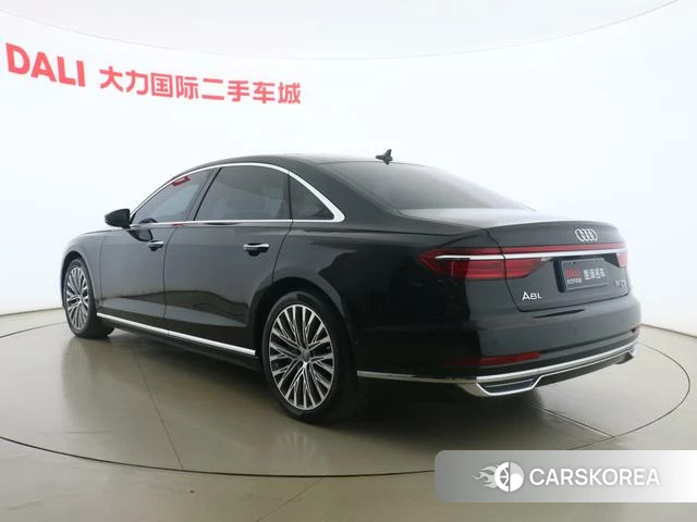Audi A8 2020 Черный из Китая