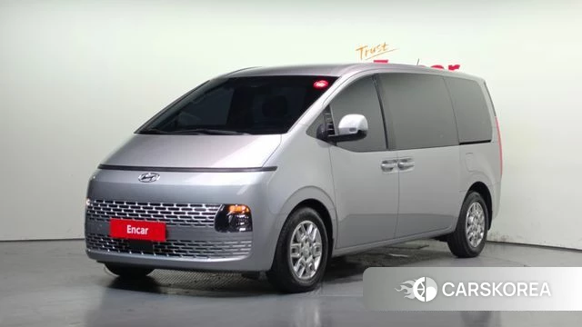 Hyundai Staria 2023 Серебряный из Кореи