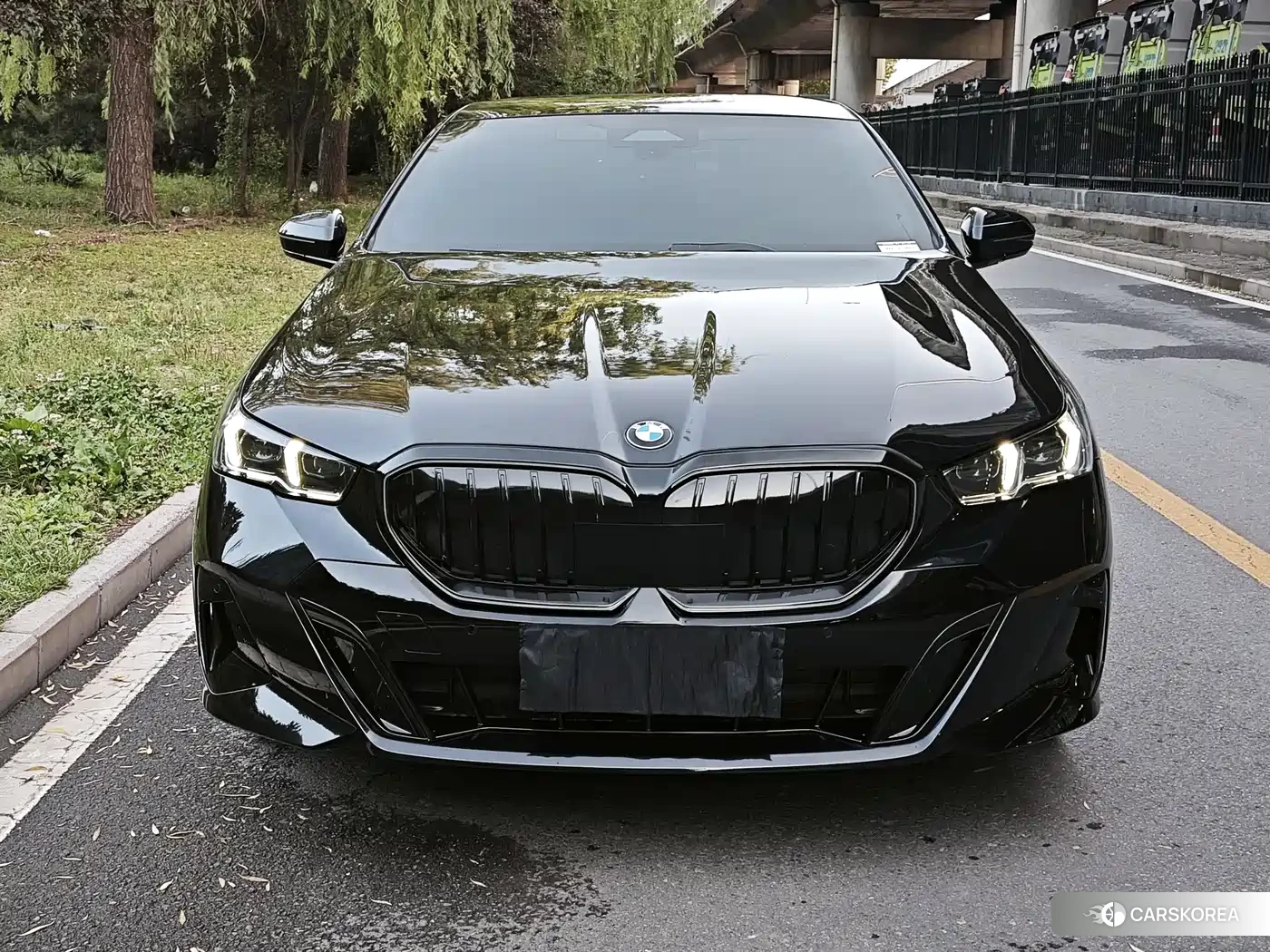 BMW 5 series 2025 Черный из Китая