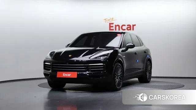 Porsche Cayenne (PO536) 2020 Черный из Кореи