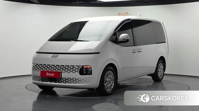 Hyundai Staria 2024 Белый из Кореи