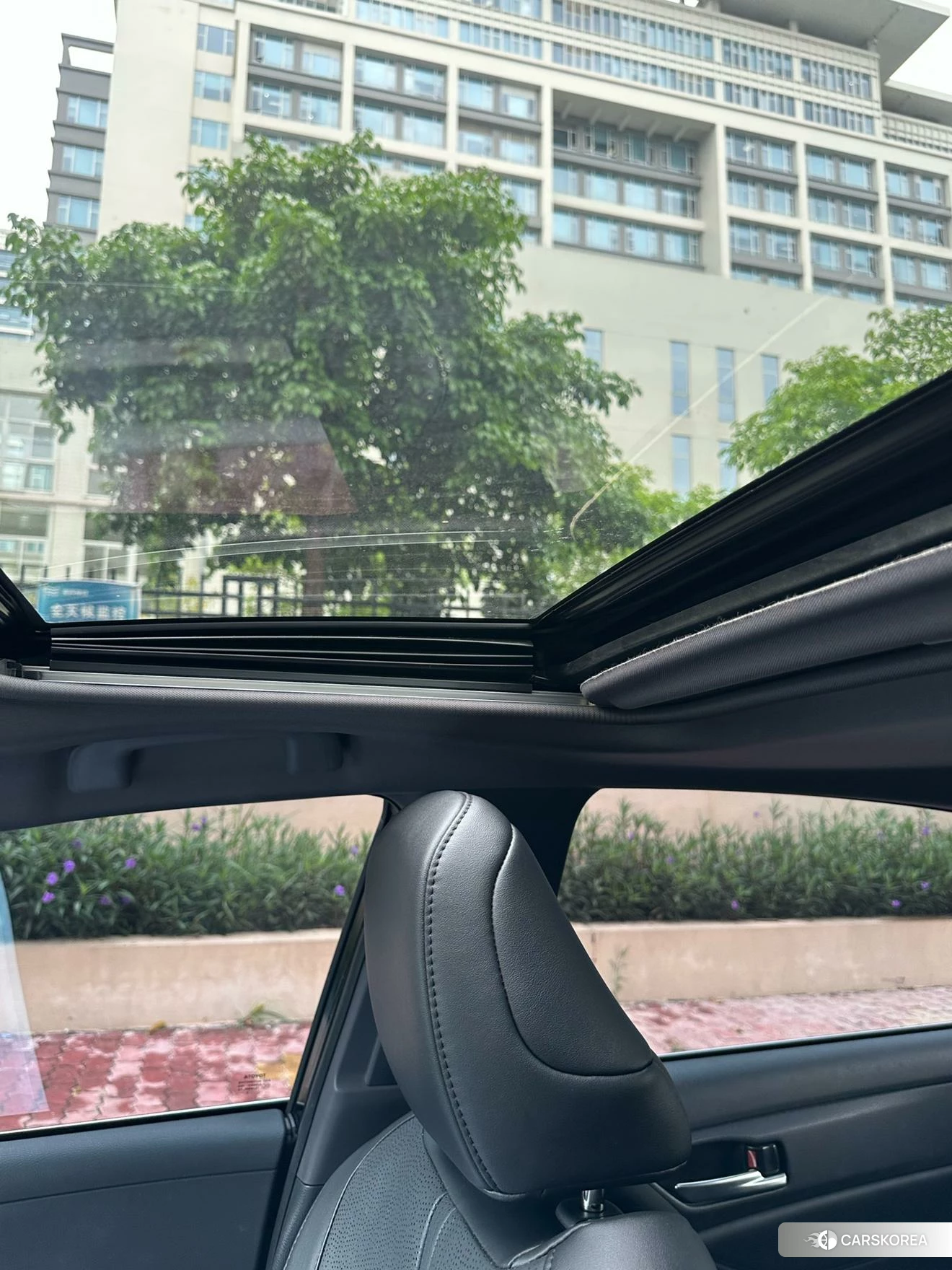 Toyota Avalon 2023 Черный из Китая
