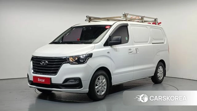 Hyundai The New Grand Starex 2018 Белый из Кореи