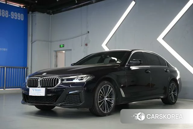 BMW 5 series 2022 Черный из Китая