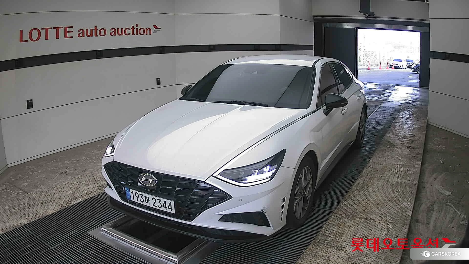 Hyundai Sonata 2022 Creamy White Pearl (optional) из Кореи