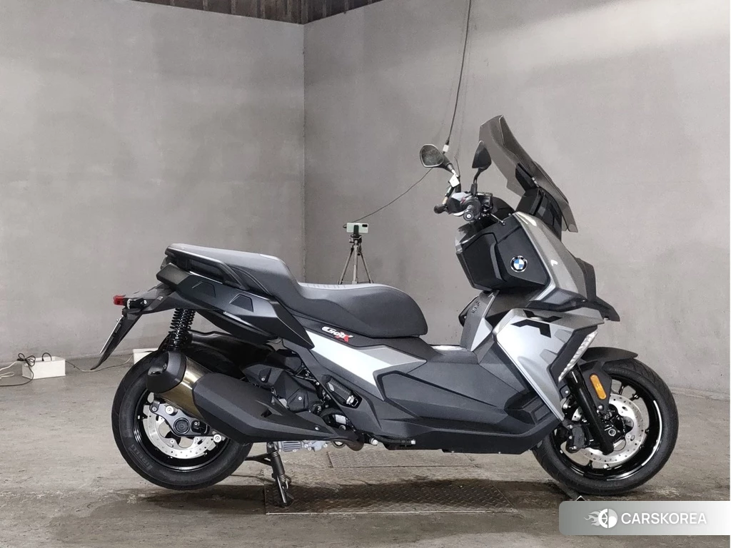 Проданный BMW C400X 2022 из Японии, фото 2