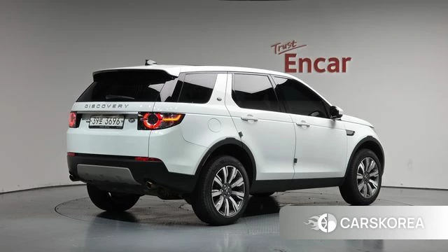 Land Rover Discovery Sports 2018 Белый из Кореи