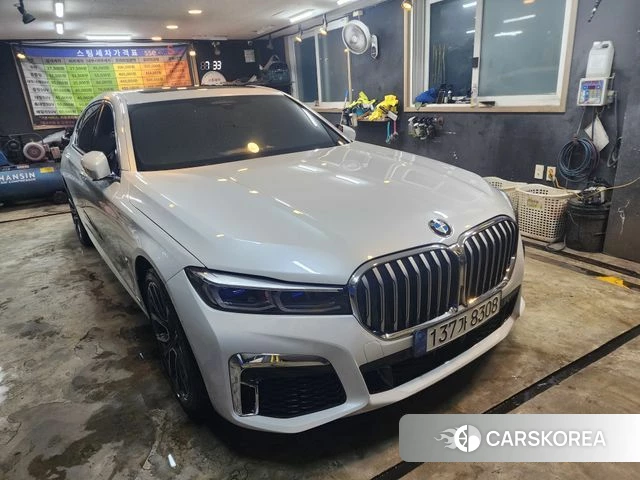 BMW 7 Series (G11) 2021 Белый из Кореи
