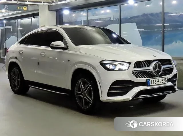 Mercedes-Benz GLE-Class W167 2021 Белый из Кореи