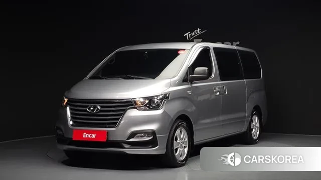 Hyundai The New Grand Starex 2020 Серебристо-серый из Кореи