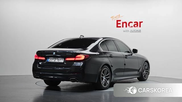 BMW 5 Series (G30) 2023 Серый из Кореи
