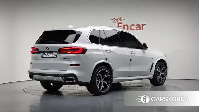 BMW X5 (G05) 2022 Белый из Кореи