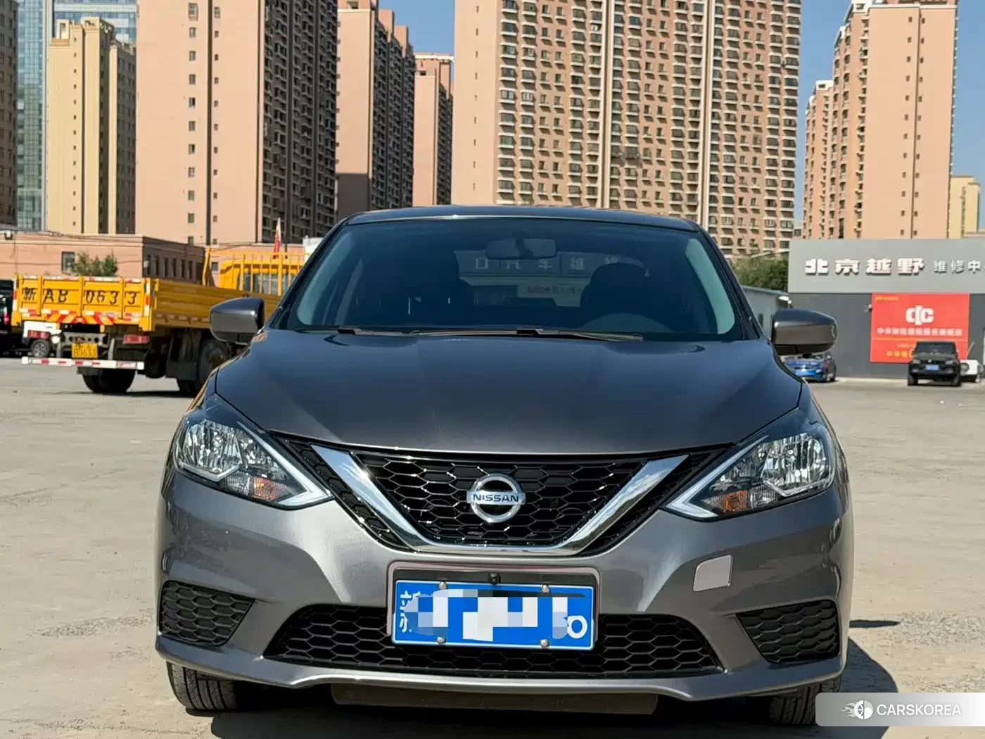 Nissan Sylphy 2024 Silver/gray из Китая